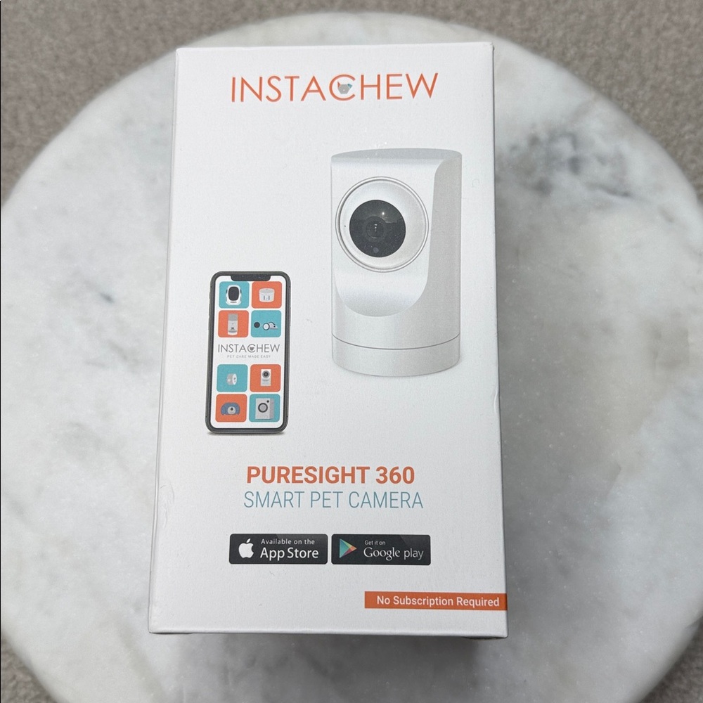 NIB Instachew PureSight 360 Smart Pet Camera